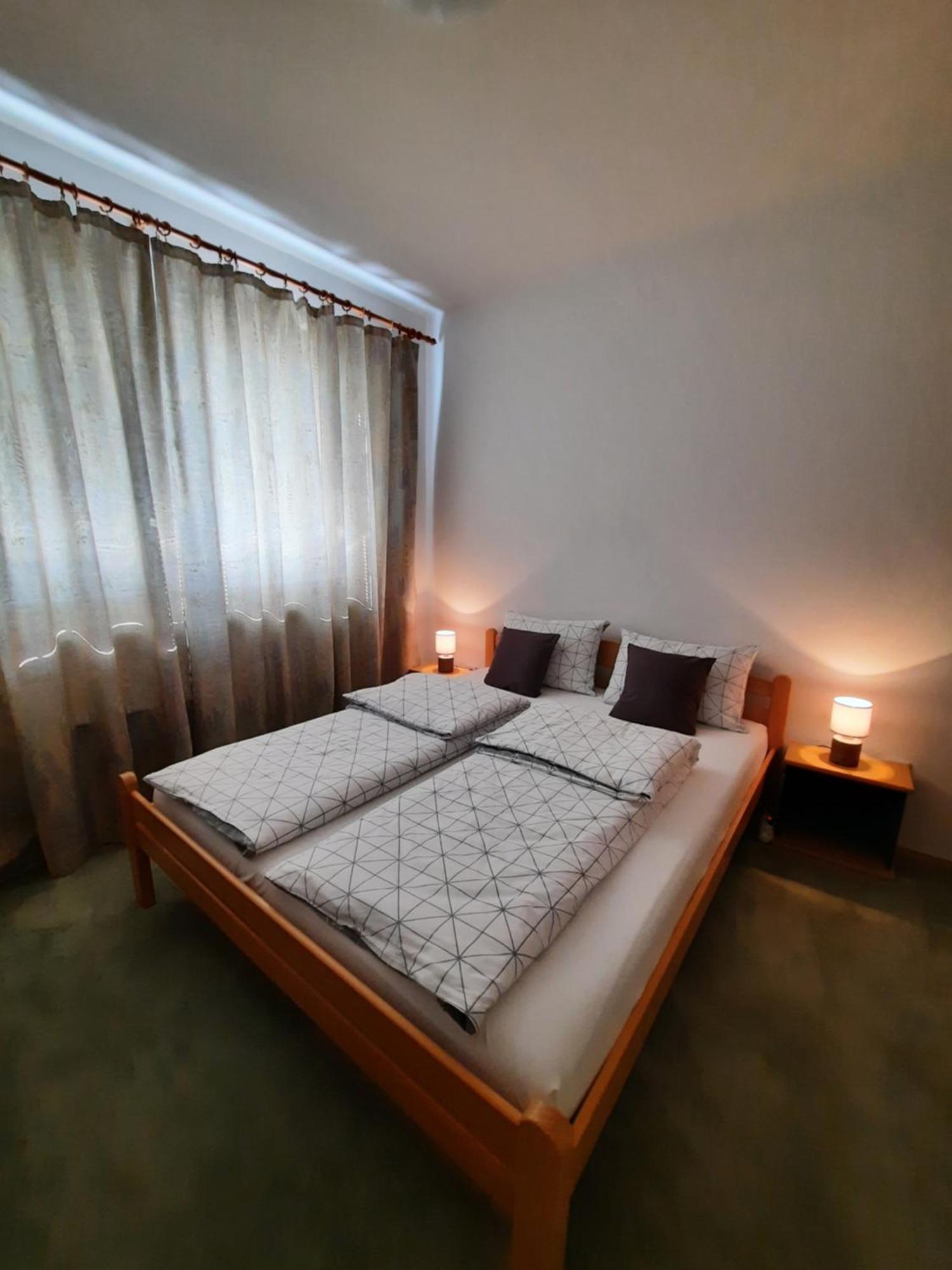 Apartment Emmi Sarajevo Exterior foto